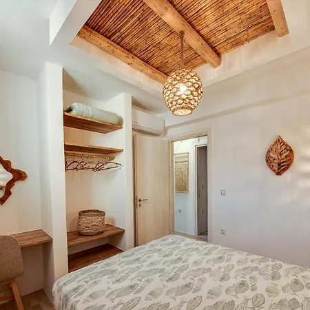 Mila, Beach, By Naxosvibe * Agios Prokopios (Naxos)